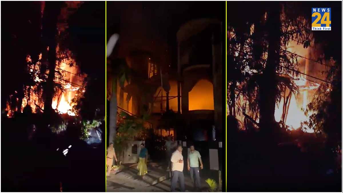 UP Agra Carpet Businessman House Fire Accident