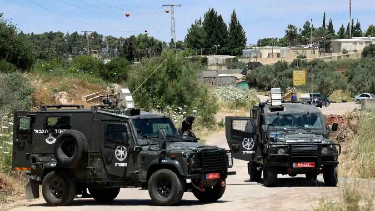 Israel Army jeep