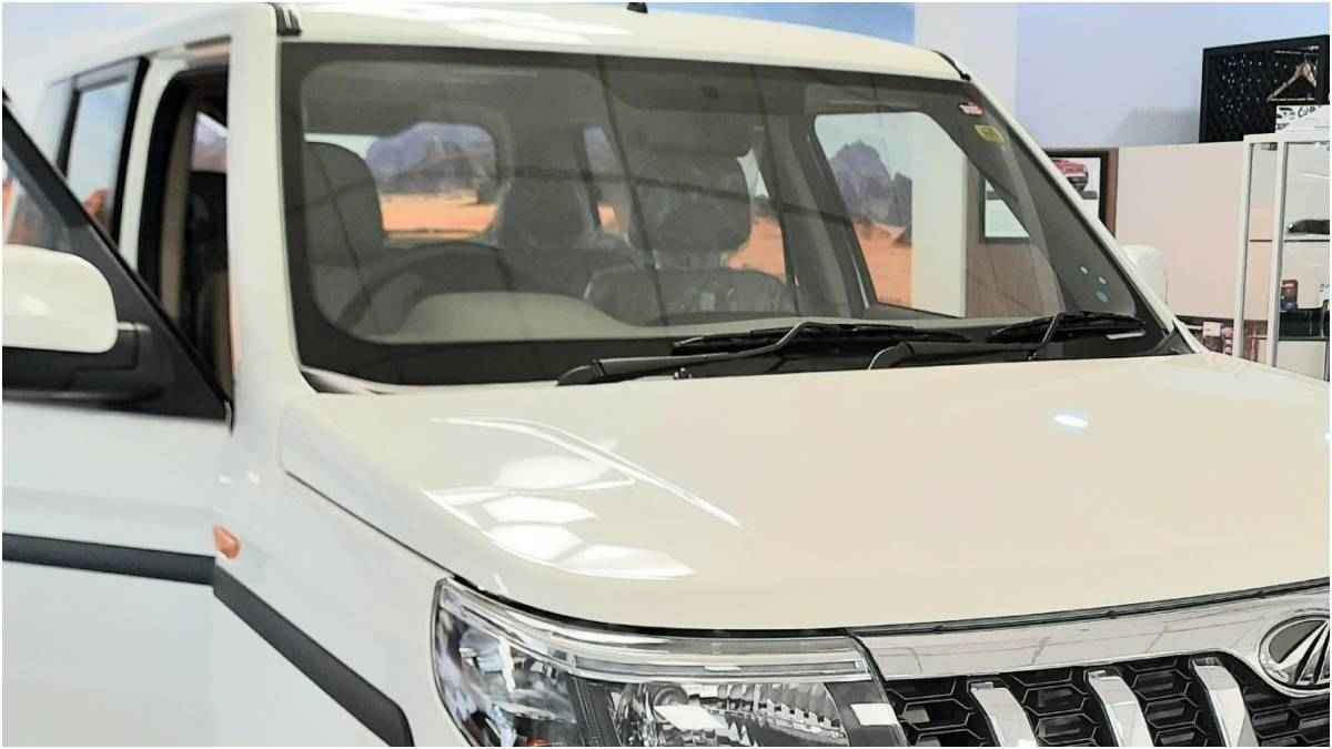 Mahindra की धाकड़ SUV, रेत, पानी और पहाड़ पर सरपट दौड़ेगी, 7 सीट और 17 की माइलेज