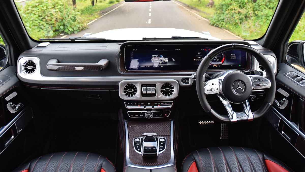 'मिडिल क्लास' की G Wagon है Mahindra की ये car, 690 लीटर का बूट स्पेस और 12 लाख कीमत