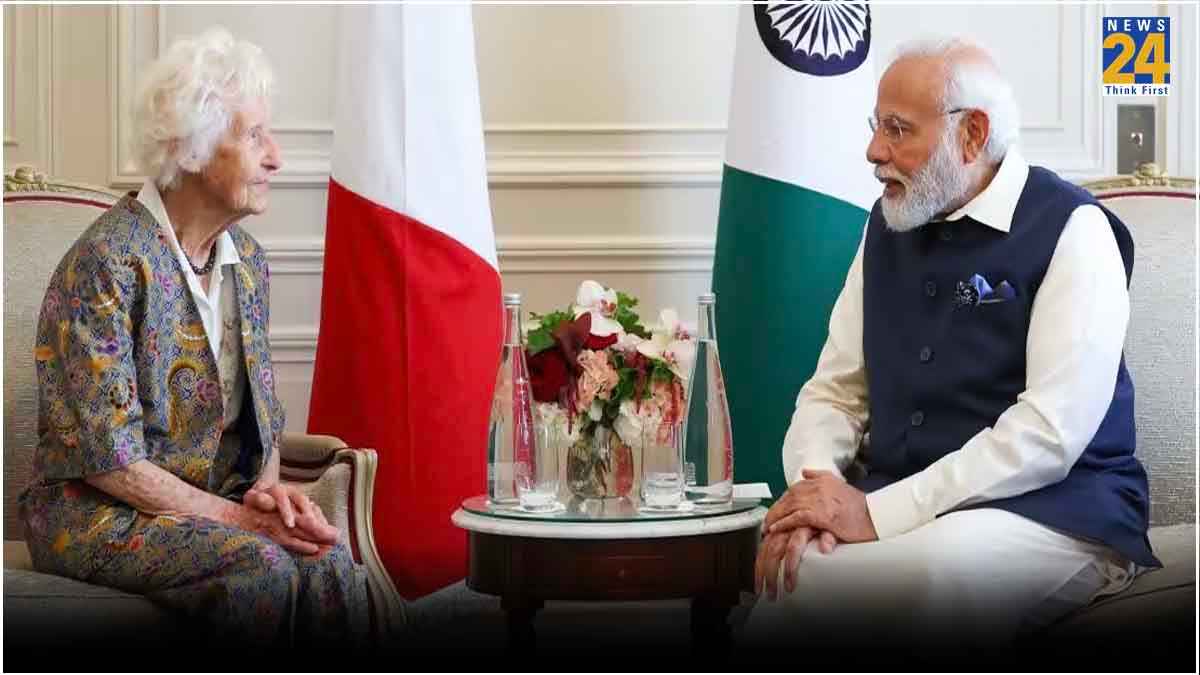 PM Modi Yoga Day 2024 Charlotte Chopin