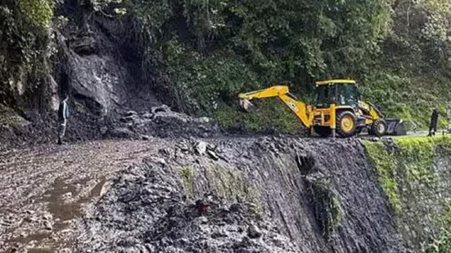 National Highway-10 Closed