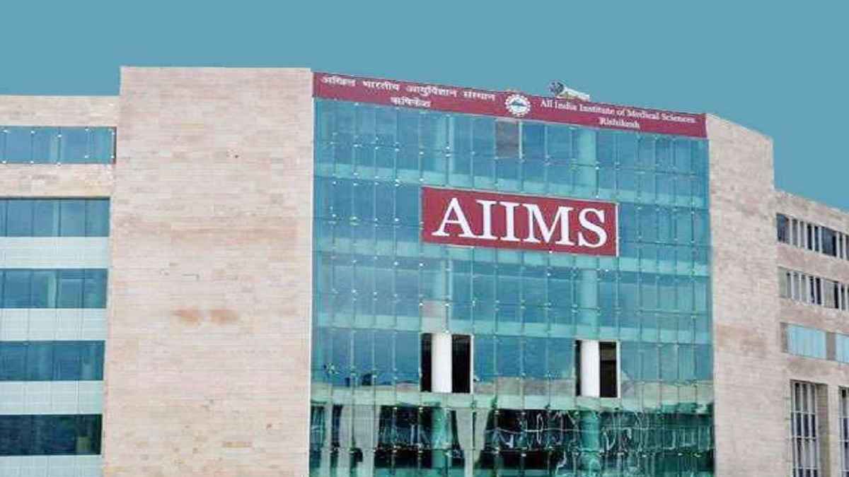 ऋषिकेश AIIMS में नया बखेड़ा, डॉक्टर ने महिला नर्सिंग ऑफिसर को जड़ दिया थप्पड़