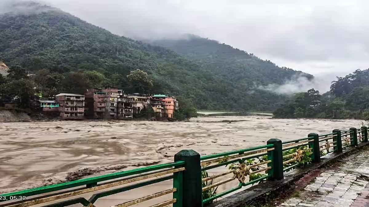 डर और खौफ की वो 4 रातें...पहाड़ों पर 8 किमी. पैदल चले...सिक्किम में रेस्क्यू किए पर्यटक ने सुनाई आपबीती