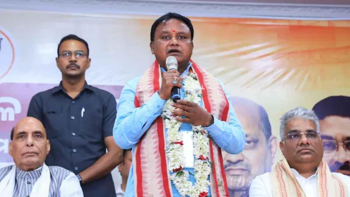 'शिक्षक रहे...विधायक होने के बावजूद फुटपाथ पर सोए...' ओडिशा के नए सीएम मोहन चरण माझी