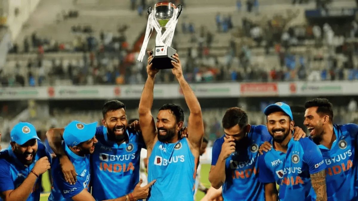 dinesh karthik announces retirement all forms of cricket