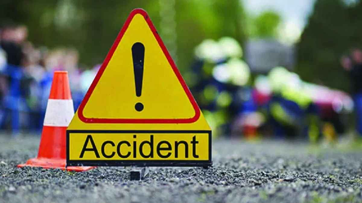 यात्रियों से भरी बस नाले में गिरी, 22 की मौत, मरने वालों में 6 महिलाएं और 1 बच्चा भी