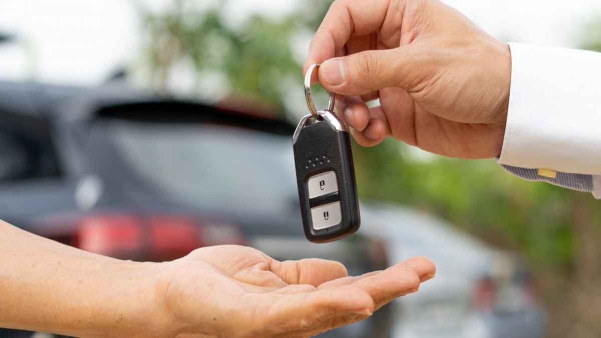 ये 5 काम कर लो! पुरानी कार बिकेगी हाथों-हाथ, मिलेगी सही कीमत