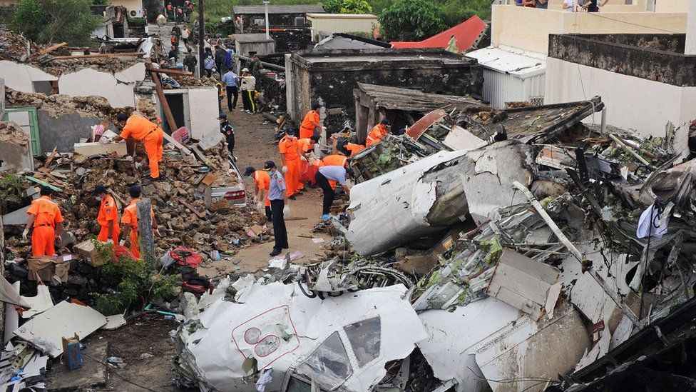 TransAsia Airways Flight 222 Crash
