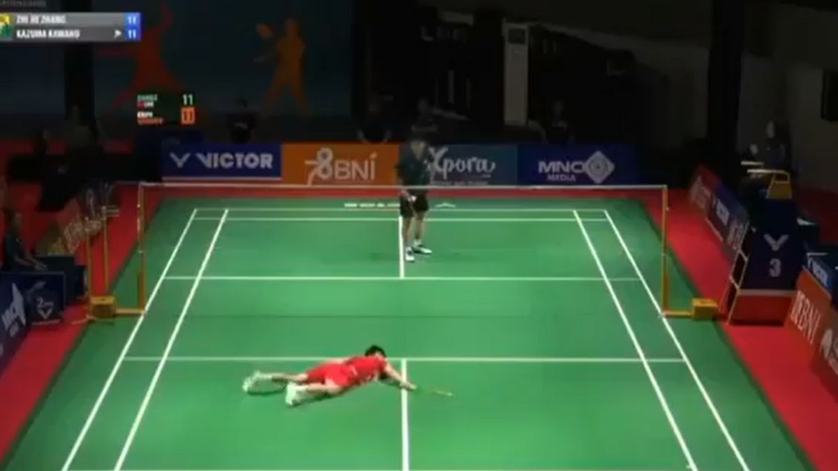 Badminton Player Live Death