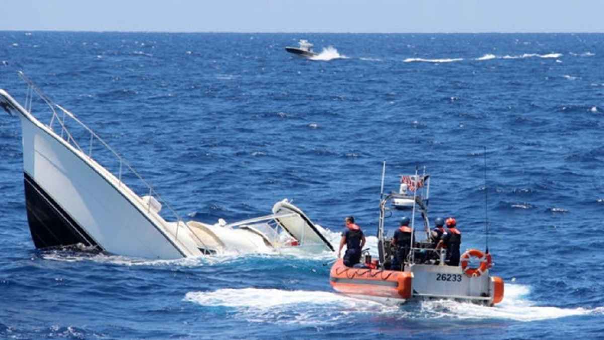 Boat Sinked into Ocean