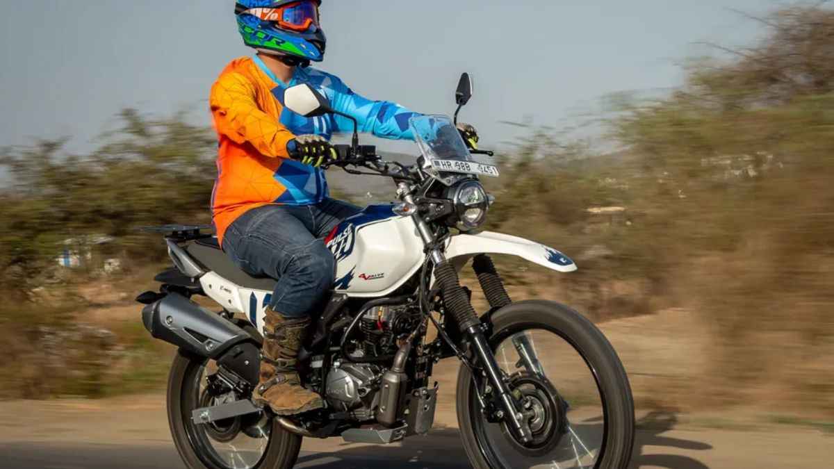 32 की माइलेज, 13 लीटर का फ्यूल टैंक, Hero की इस बाइक में मिलती है 135kmph की टॉप स्पीड