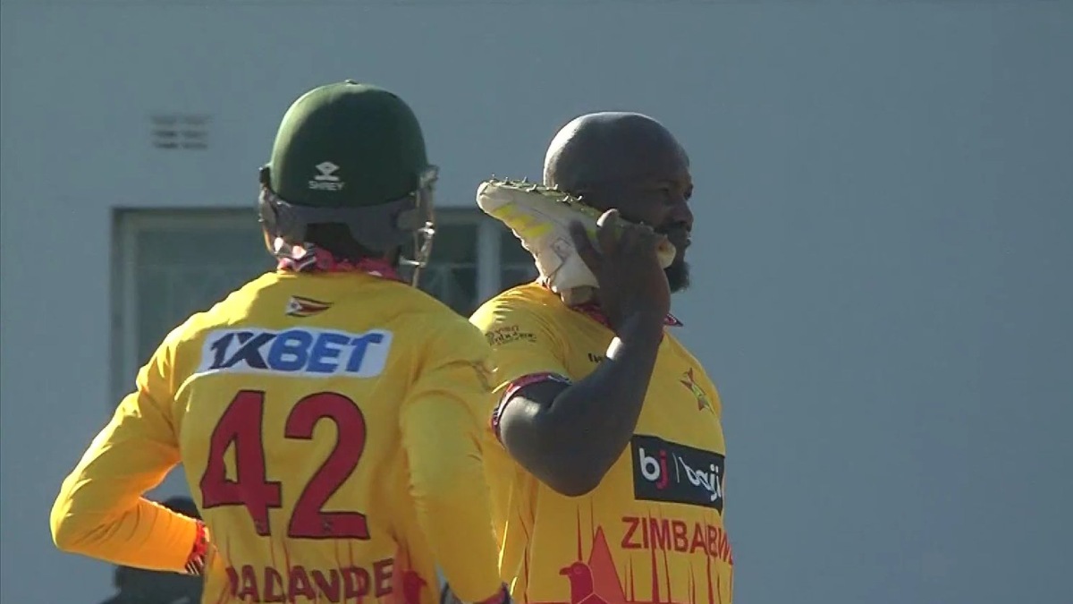 IND vs ZIM Luke Jongwe Shoe Celebration