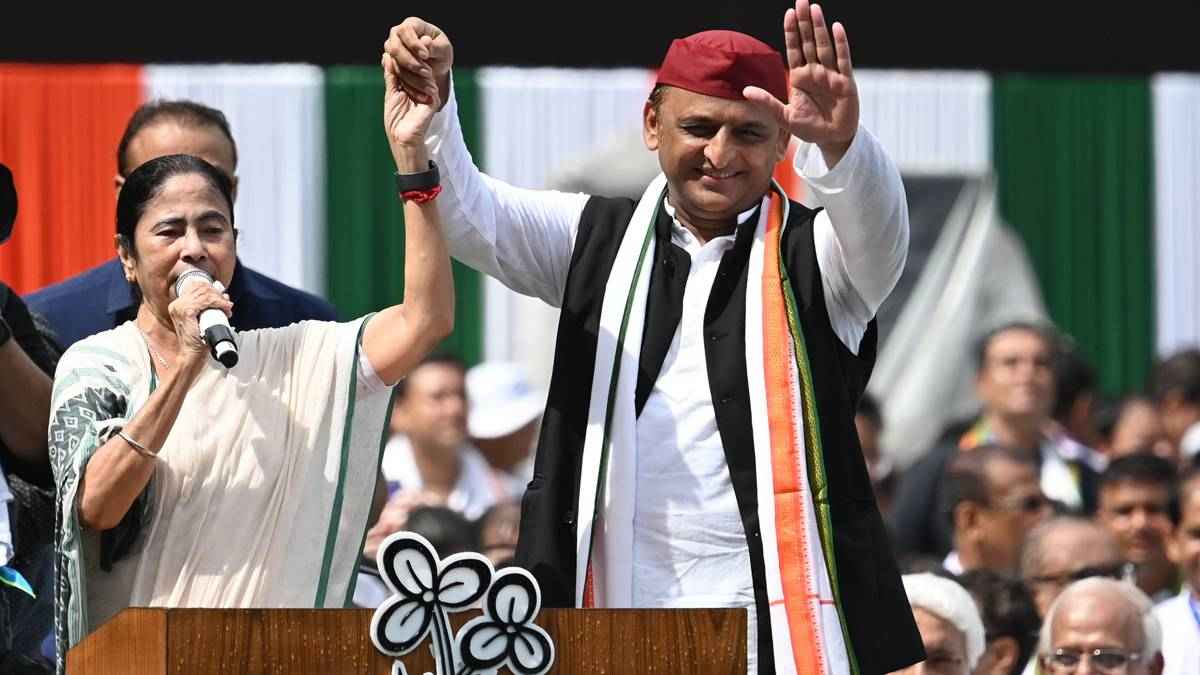 Mamata Banerjee Akhilesh Yadav