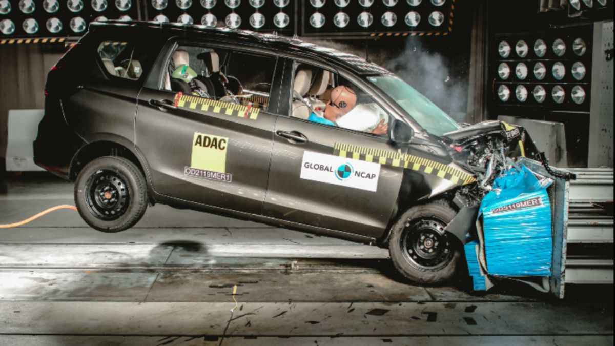 Maruti की इस 7 seater suv में महज 3 स्टार सेफ्टी रेटिंग, गुरुग्राम में हुआ सड़क हादसा तो उड़ गए परखच्चे