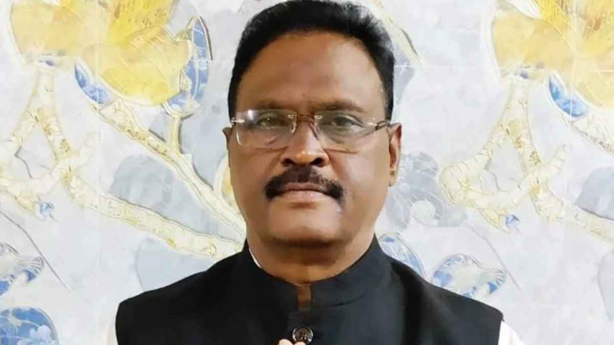 कौन हैं ओपी राजभर के करीबी MLA बेदीराम, जिनके खिलाफ अरेस्ट वारंट जारी