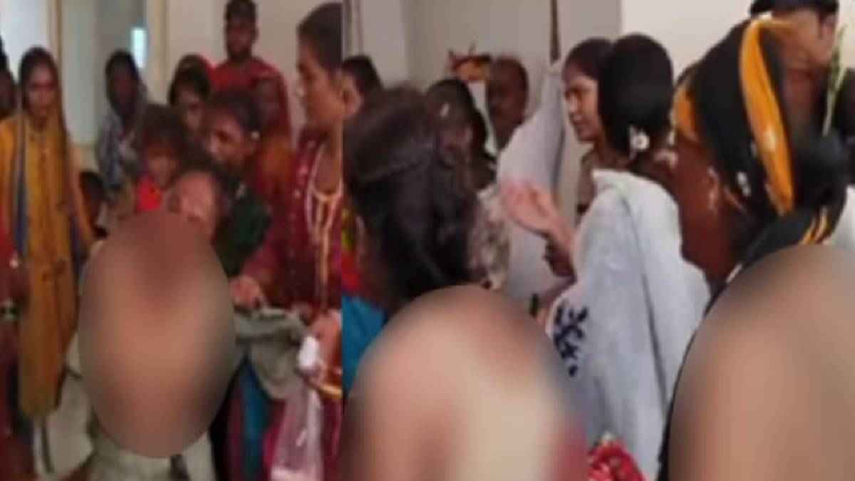 अफसरों के सामने अचानक क्यों महिलाएं उतारने लगीं कपड़े? ये है हंगामे की वजह