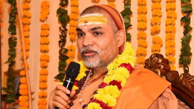 हाल के दिनों में स्वामी गोविंदानंद सरस्वती ने शंकराचार्य अविमुक्तेश्वरानंद सरस्वती के खिलाफ चौंकाने वाले आरोप लगाए थे।