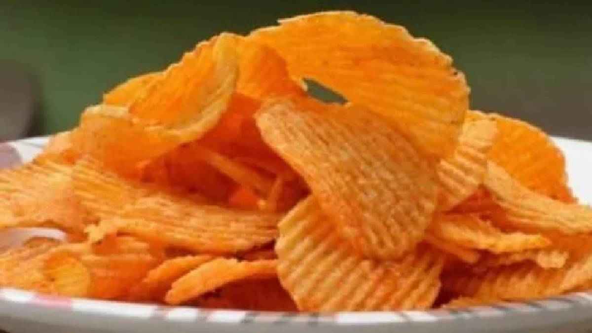 इतने स्पाइसी चिप्स कि खाने के बाद अस्पताल पहुंच गए 14 छात्र... चाहते थे मजा, मिल गई सजा