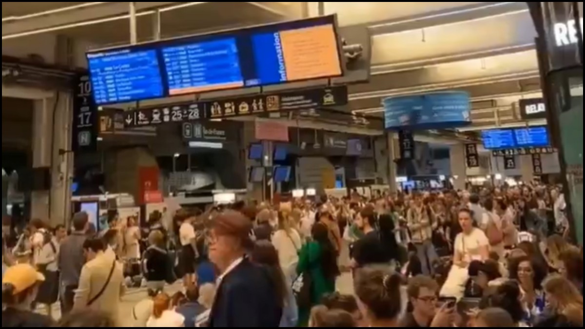 Train service disruptions in France