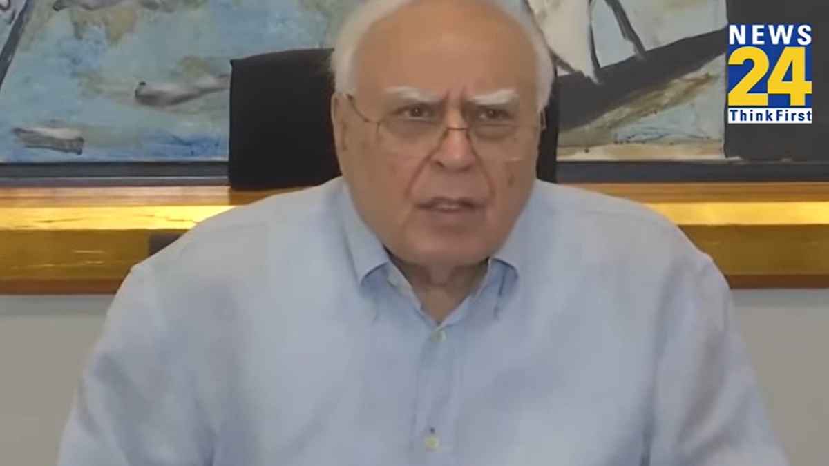 Video: कांवड़ यात्रा नेमप्लेट पर भड़के कपिल सिब्बल, मोदी-योगी पर साधा निशाना