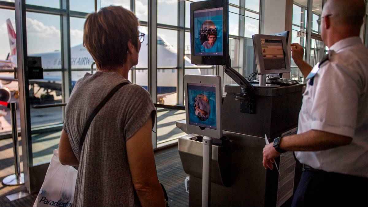 Abu Dhabi Zayed International Airport zayed international, airport, facial recognition, world first document free boarding process, Abu Dhabi Airport,
