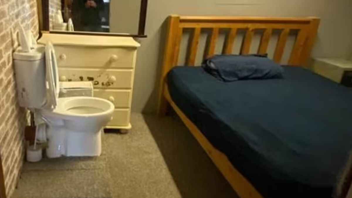 Bizarre Bedroom