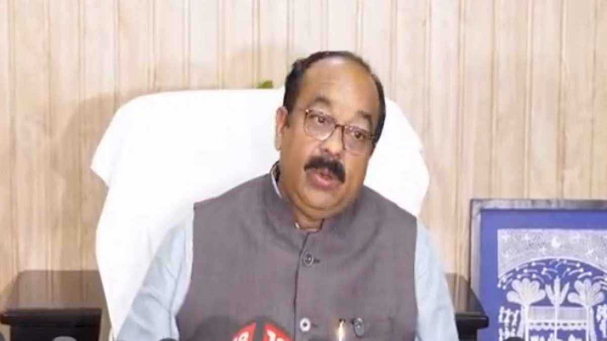 CG Deputy CM Arun Sao Attacks Congress