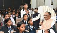 CM Vishnudev Sai Meet Bijapur Students