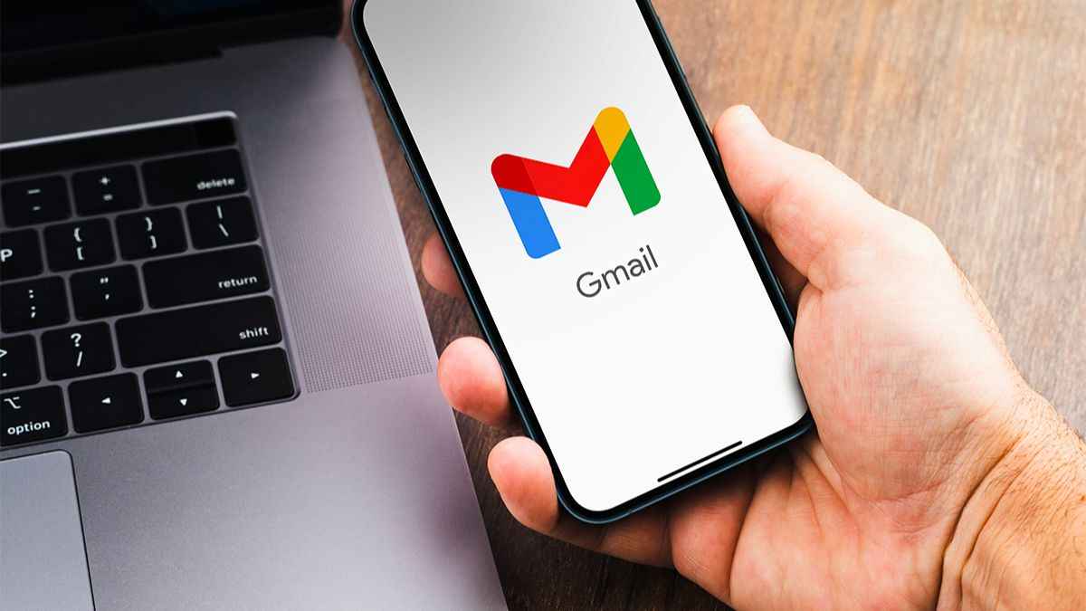 बॉस को भेज दिया गलत Email? तो जान लें अनसेंड करने का तरीका; बच जाएगी नौकरी    