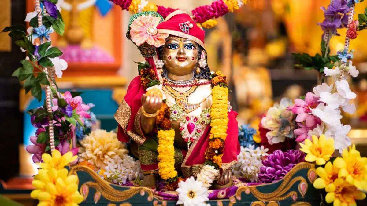 Janmashtami 2024: नंद के आनंद भयो, जय कन्हैया लाल की! नटखट गोपाल ने लिया जन्म, देशभर में जन्माष्टमी की धूम