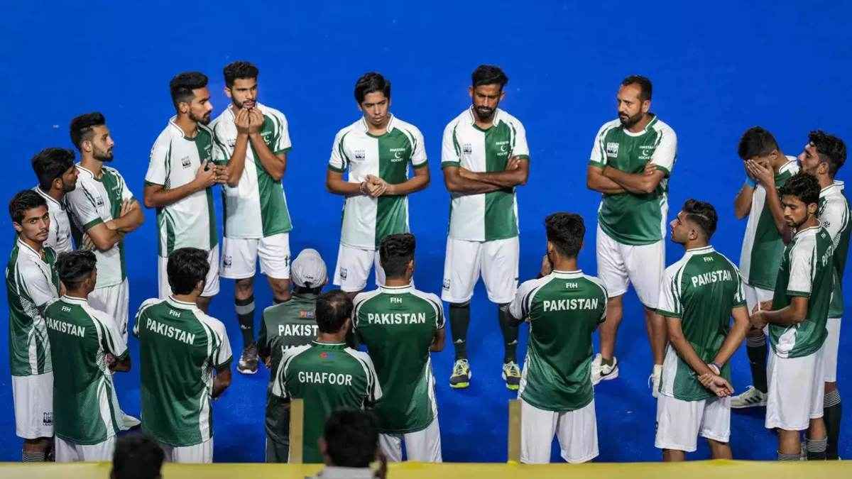 गर्त में पहुंचा पाकिस्तान, हॉकी टीम को चीन जाने के लिए लेना पड़ गया उधार
