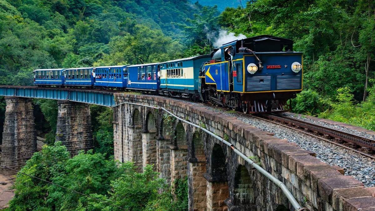 Shortest and Longest Rail Route in India Train