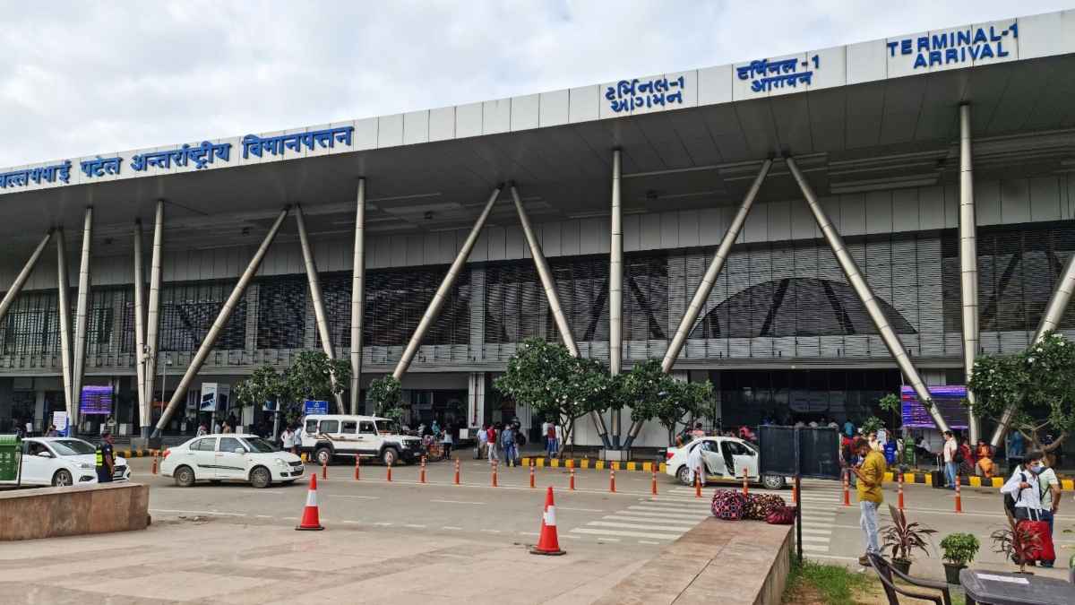अहमदाबाद में विदेशी यात्रियों की संख्या 6 महीने में 10 लाख के पार, 1 साल में 20% बढ़ोतरी