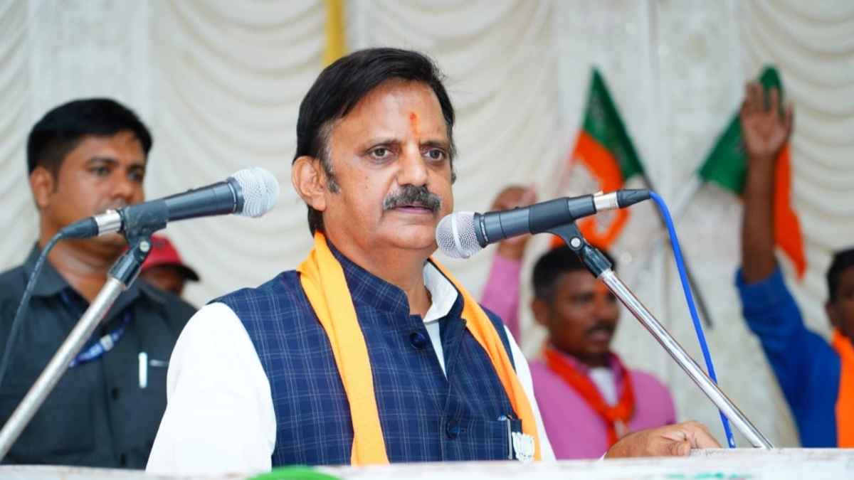 deputy chief minister rajendra shukla