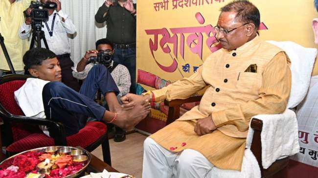 CM Vishnudev Sai Get Emotional CM Vishnudev Sai Get Emotional