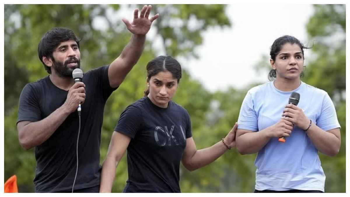 बजरंग पूनिया, साक्षी मलिक, विनेश फोगाट... कितनी संपत्ति के मालिक हैं ये तीनों, जानें कौन है सबसे ज्यादा अमीर?