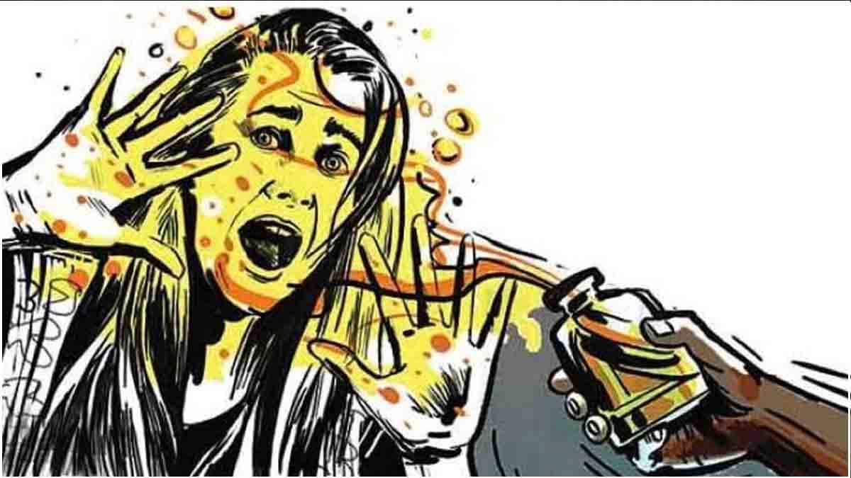 तलाक मांगने पर पत्नी पर एसिड अटैक, लव मैरिज करने वाले पति के बाहर थे अवैध संबंध