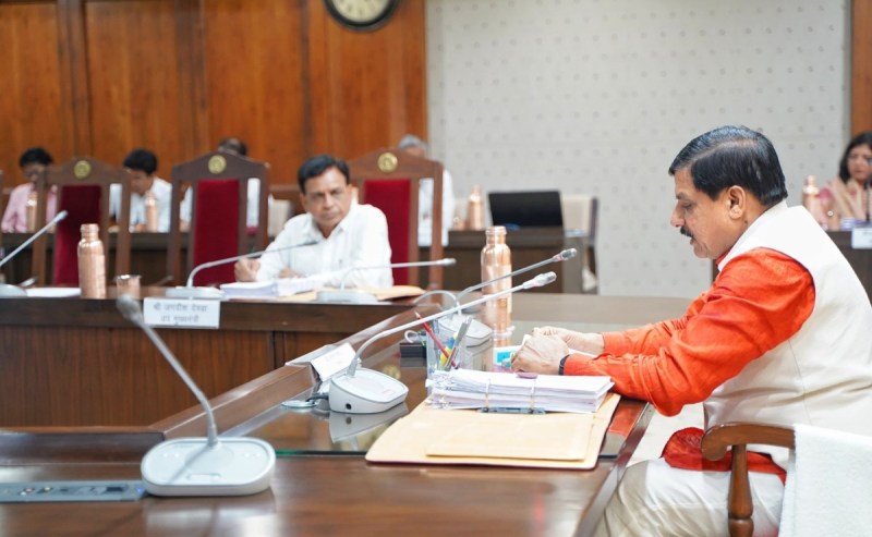CM MOHAN YADAV CABINET MEETING