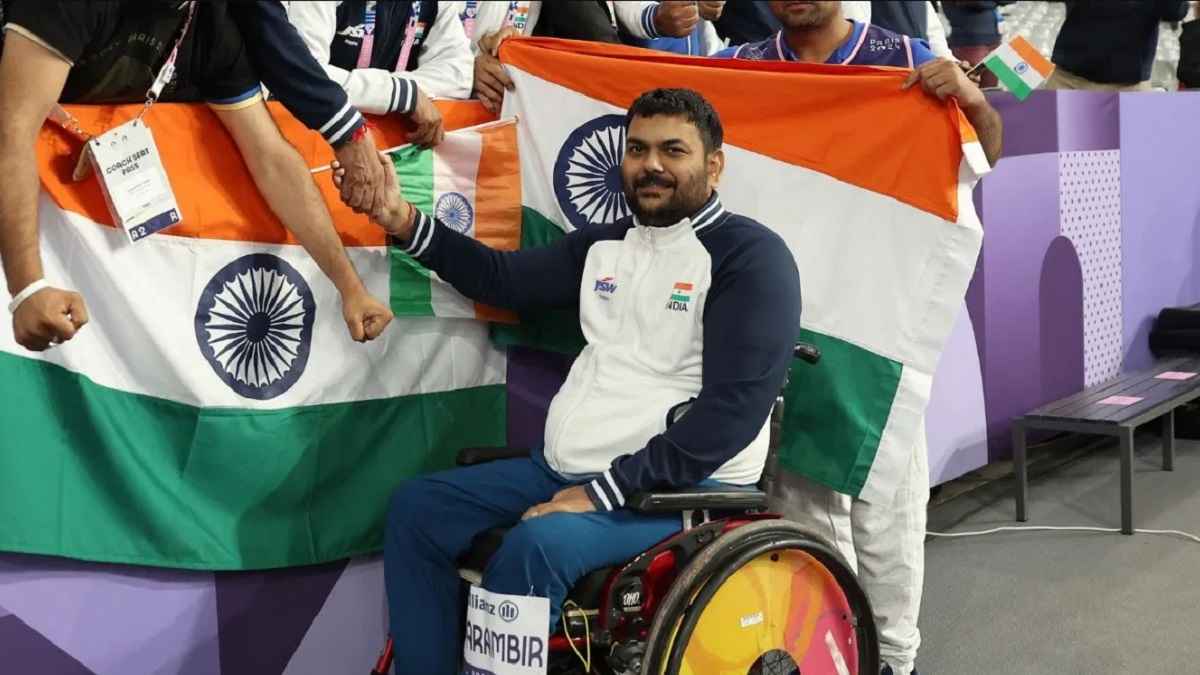 एक गलती से टूटी रीढ़ की हड्डी और...जानें धरमबीर सिंह कौन? जिन्होंने पेरिस पैरालंपिक में जीता गोल्ड