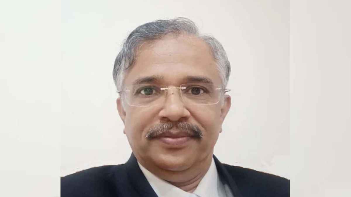 High Court Judge Comment Mini Pakistan
