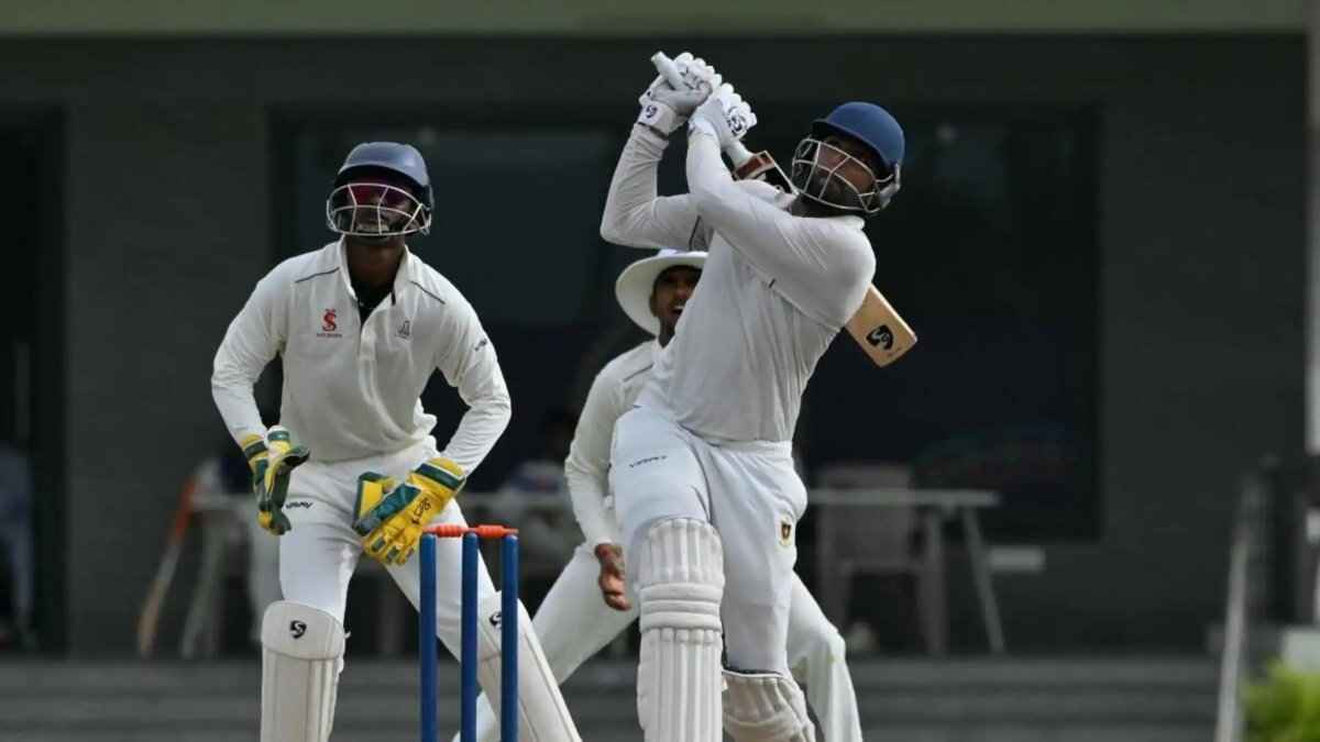Duleep Trophy: 32 की उम्र में ठोकी टीम इंडिया में दावेदारी, कौन हैं प्रथम सिंह, जिन्होंने श्रेयस अय्यर की टीम के खिलाफ मचाई तबाही