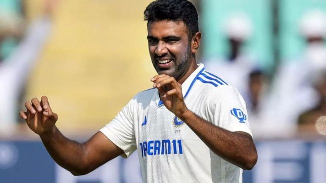 Ravichandran Ashwin (1) Ravichandran Ashwin