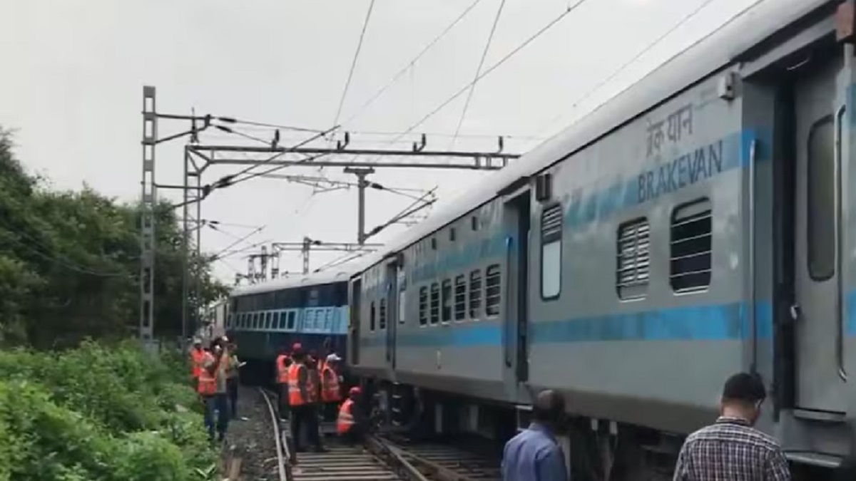 Somnath Express Derailed