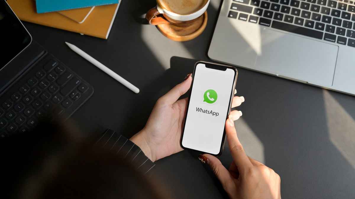 अलर्ट! Whatsapp पर लाइव लोकेशन शेयर करें लड़कियां, सेफ्टी के लिए इस राज्य की पुलिस ने शुरू किया फीचर