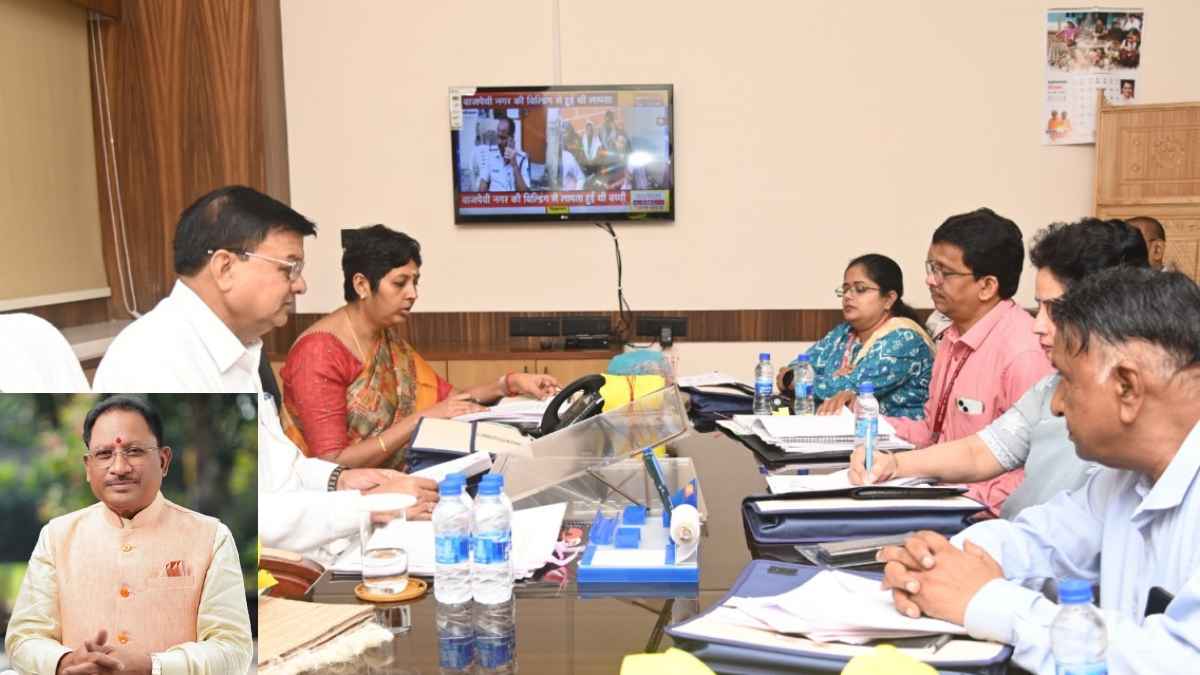 CG: 'छत्तीसगढ़ में खुलेंगी 4 नई डिस्पेंसरी, वर्करों को मिलेगी ये खास सुविधा'; बैठक में बोले श्रम मंत्री लखन लाल देवांगन