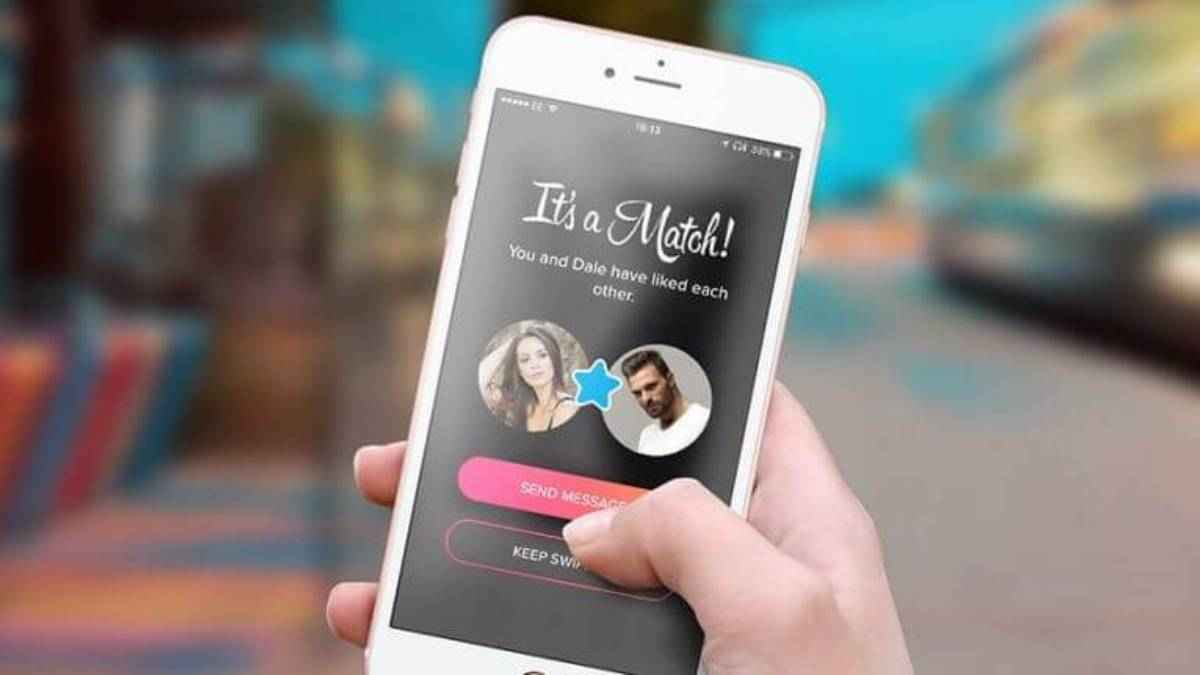 Tinder पर दोस्ती कर महिला से ठगे 3.37 लाख, और पैसे ट्रांसफर करने बैंक गई तो इस तरह खुली 'आंख'
