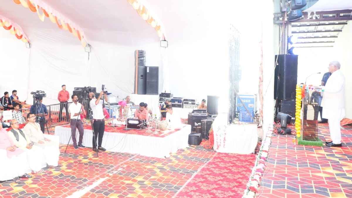'Competition में भाग लेने से मिलता है नया जोश और मनोबल', कार्यक्रम में बोले MP राज्यपाल पटेल