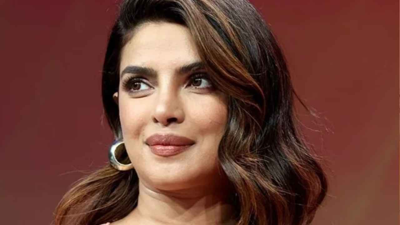 बॉलीवुड में वापसी करेंगी Priyanka Chopra, इंटरव्यू में दे दिया सबसे बड़ा हिंट