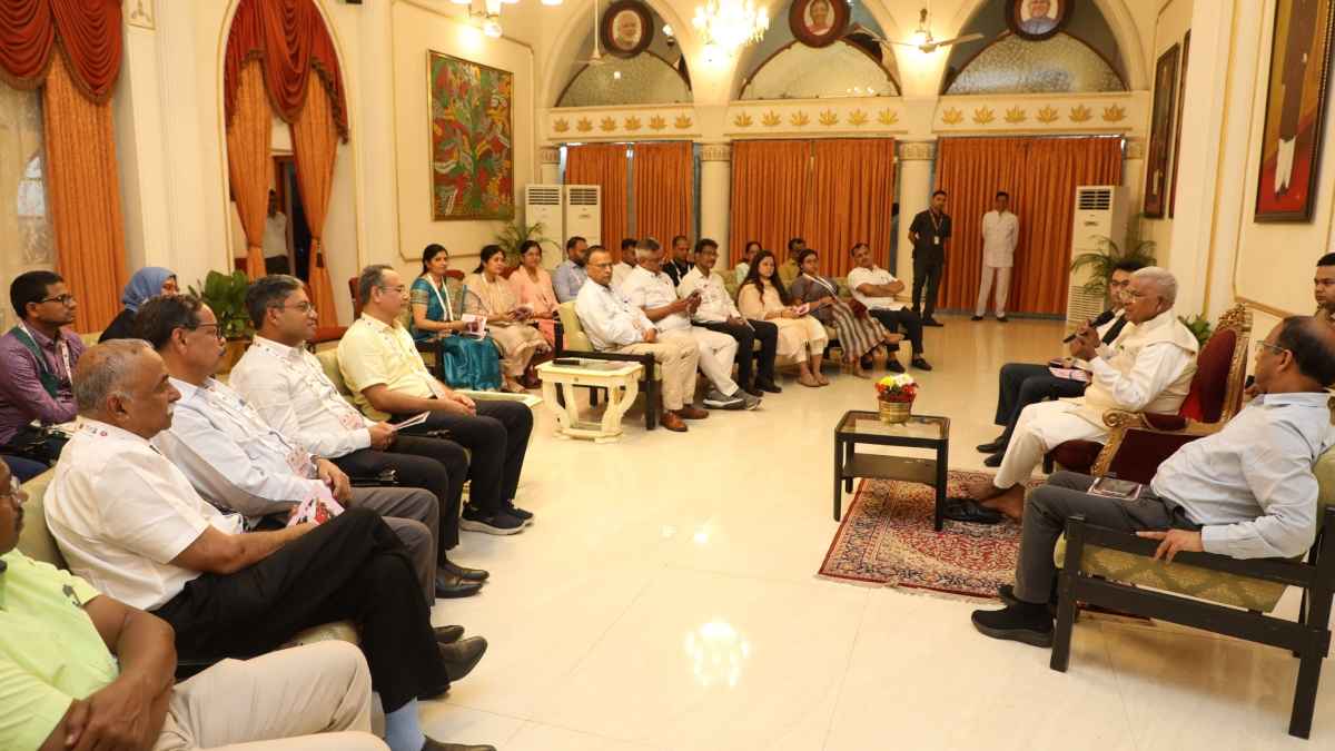 'मानवता का संकल्प सिकल सेल मरीजों की सेवा करना है', बोले MP के राज्यपाल मंगुभाई पटेल